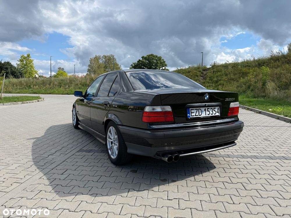 BMW Seria 3 - 6
