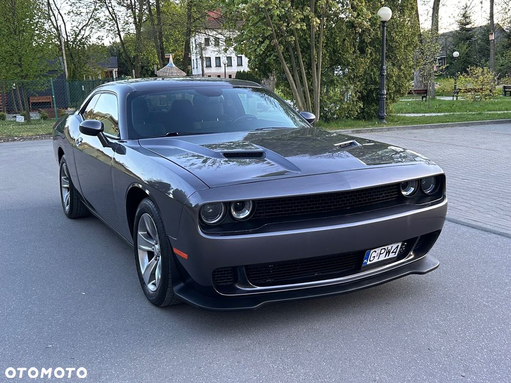 Dodge Challenger Automatik SXT Plus - 2