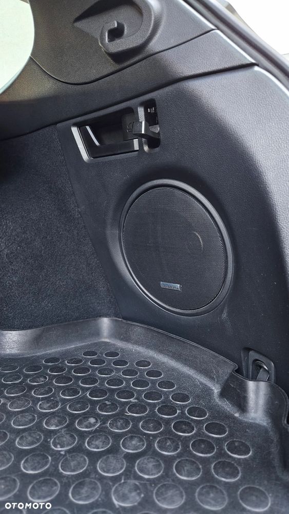 Subaru Outback 2.5i Exclusive - 21