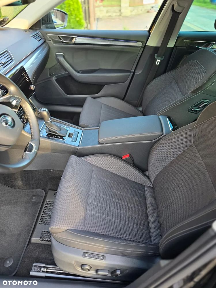 Skoda Superb 2.0 TDI DSG Style - 17