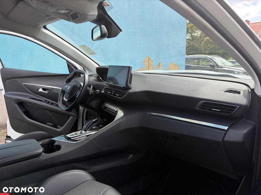 Peugeot 5008 - 25