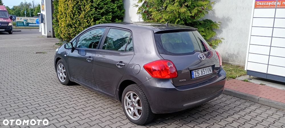 Toyota Auris - 3