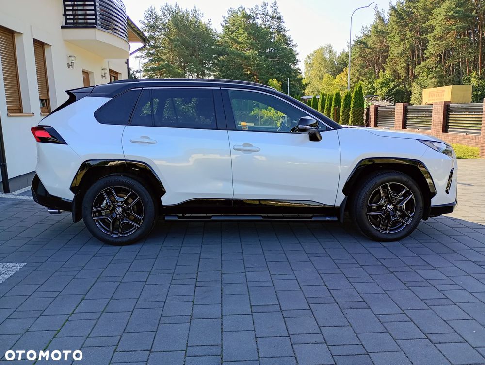 Toyota RAV4 - 3