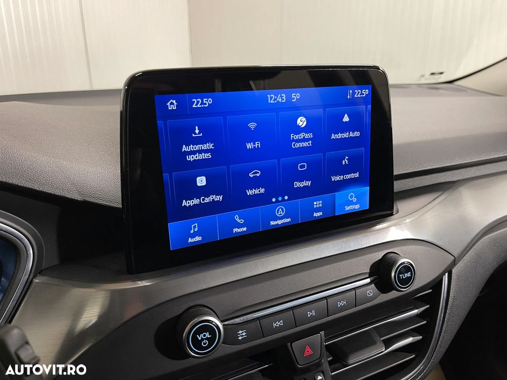 Ford Focus 2.0 EcoBlue Titanium - 17