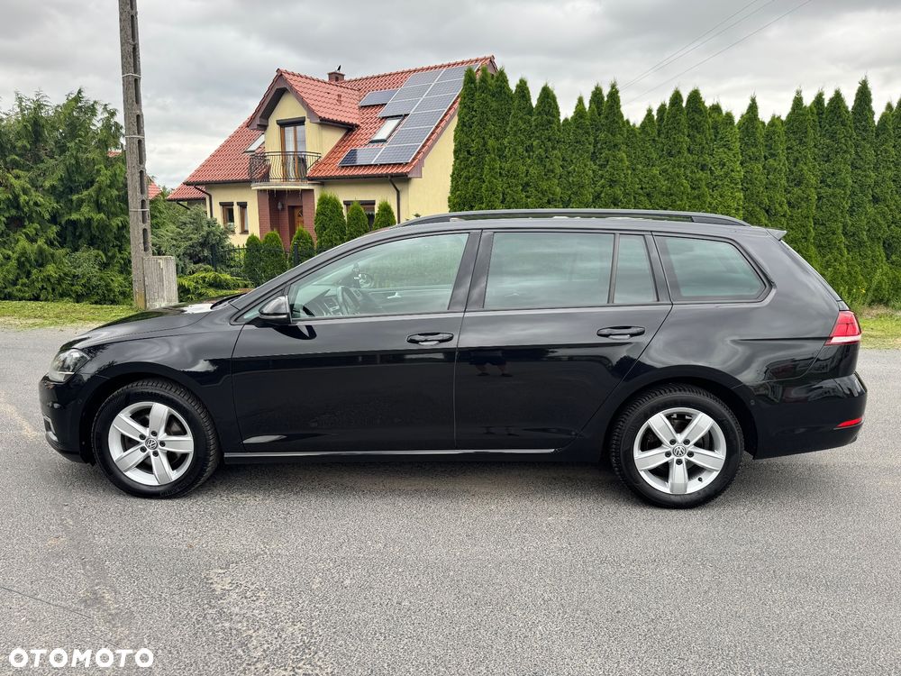 Volkswagen Golf 1.6 TDI DSG Sound - 5