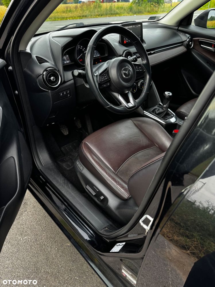 Mazda 2 - 7