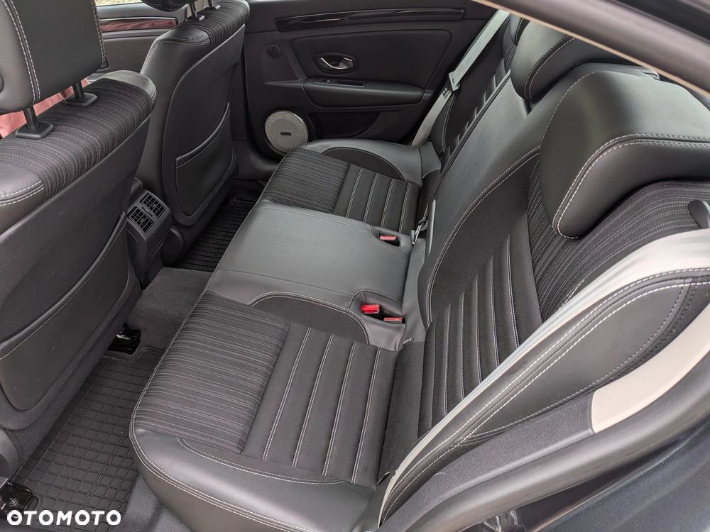 Renault Laguna 2.0 dCi Bose Edition - 37