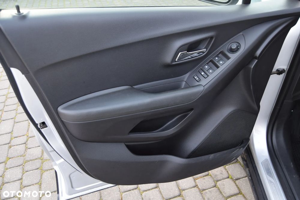 Chevrolet Trax 1.7 D LTZ - 13