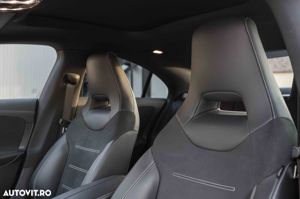 Mercedes-Benz CLA 250 e 8G-DCT AMG Line - 16