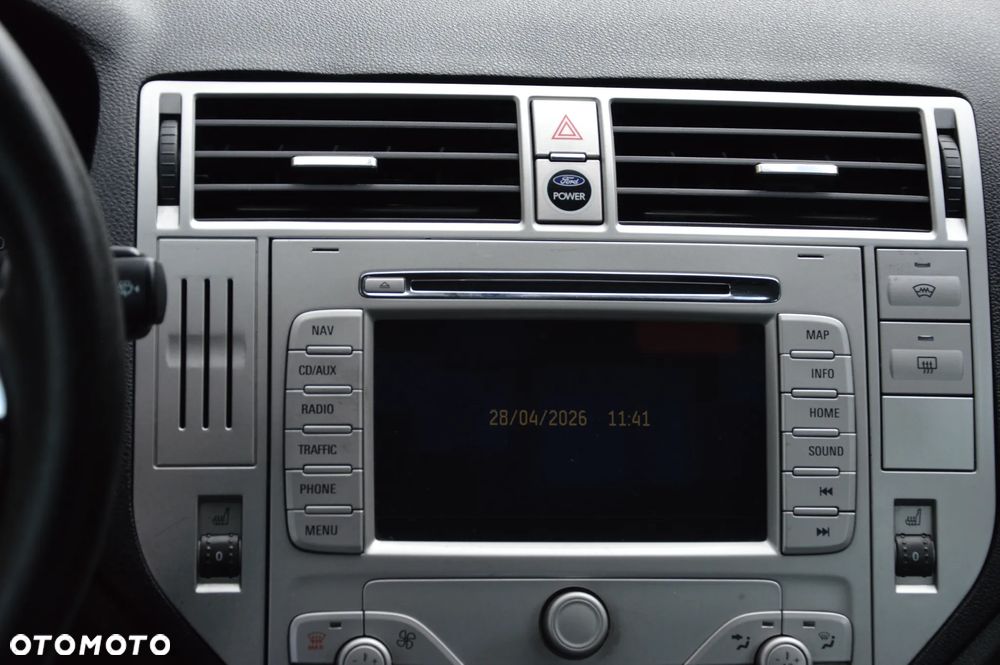 Ford Kuga - 27