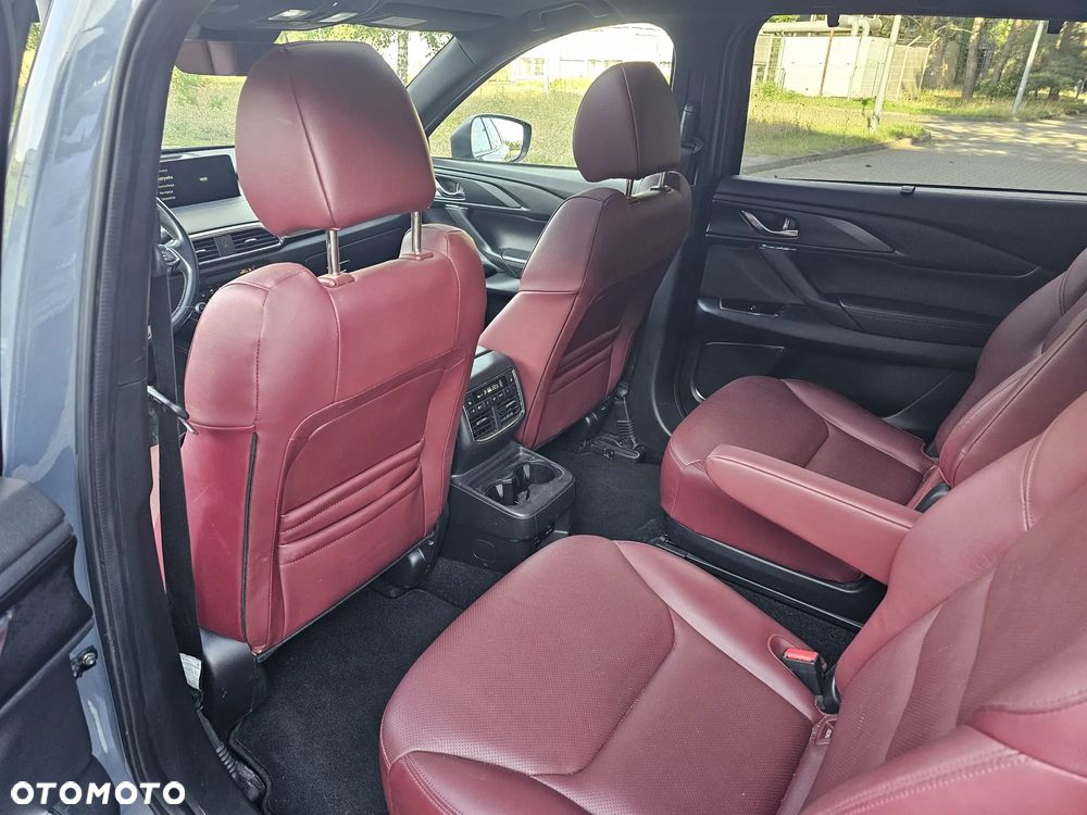 Mazda CX-9 - 12