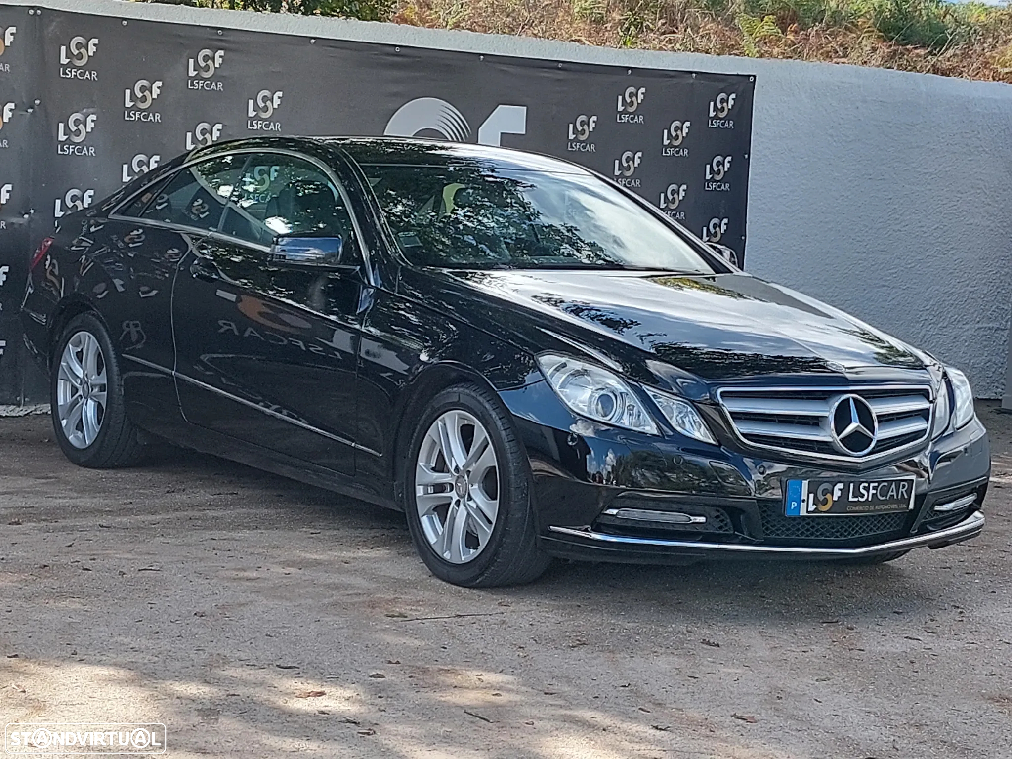 Mercedes-Benz E 250 CDi Avantgarde BlueEfficiency - 2