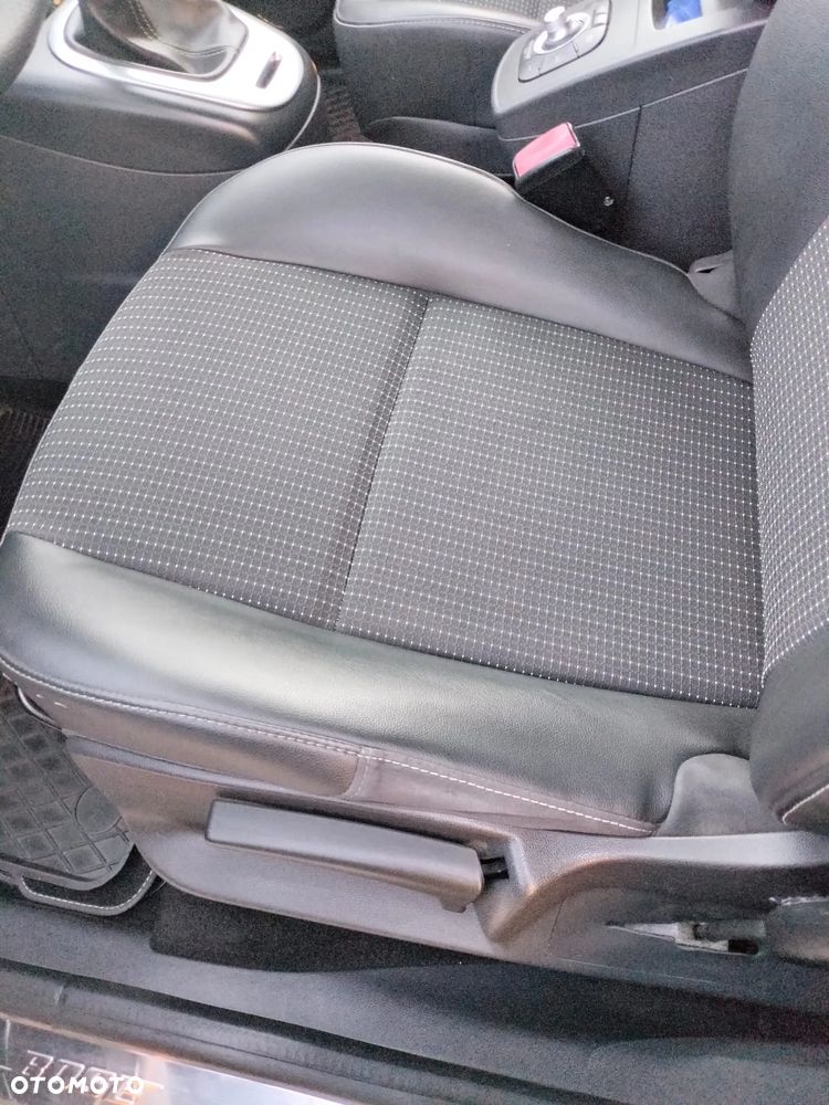 Renault Scenic 1.5dCi TomTom Edition - 8