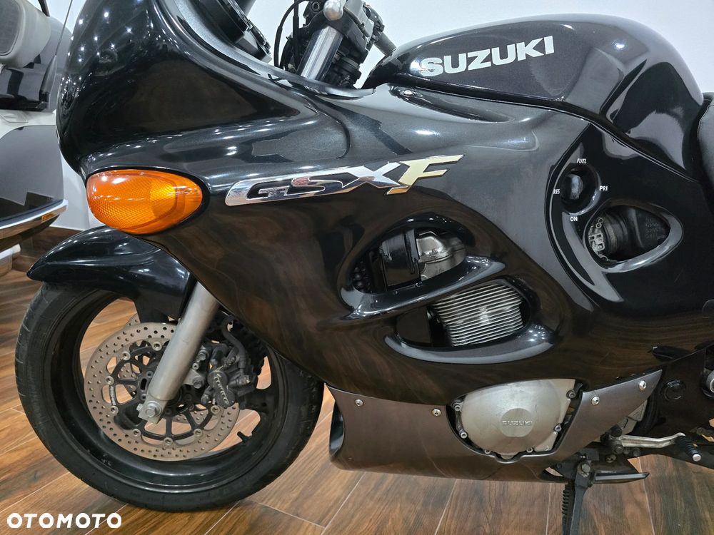 Suzuki GSX-F - Katana - 25