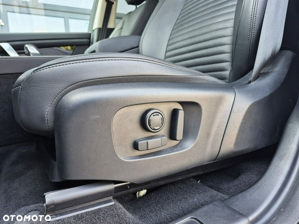 Land Rover Discovery Sport D200 - 23