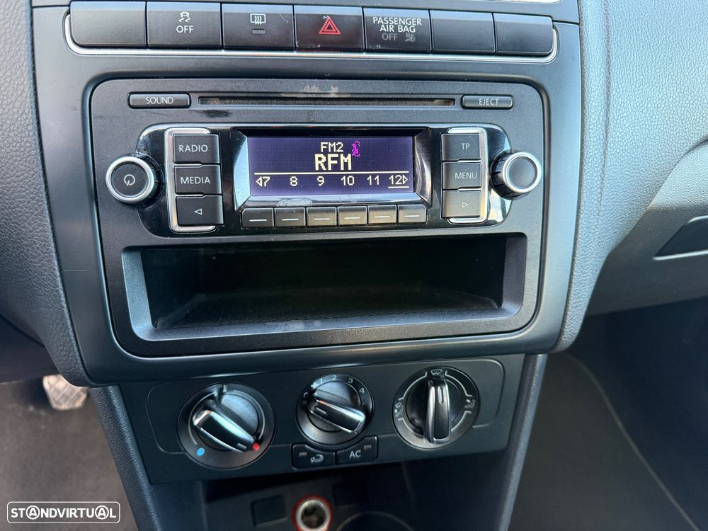 VW Polo 1.2 TDi BlueMotion 88g - 11