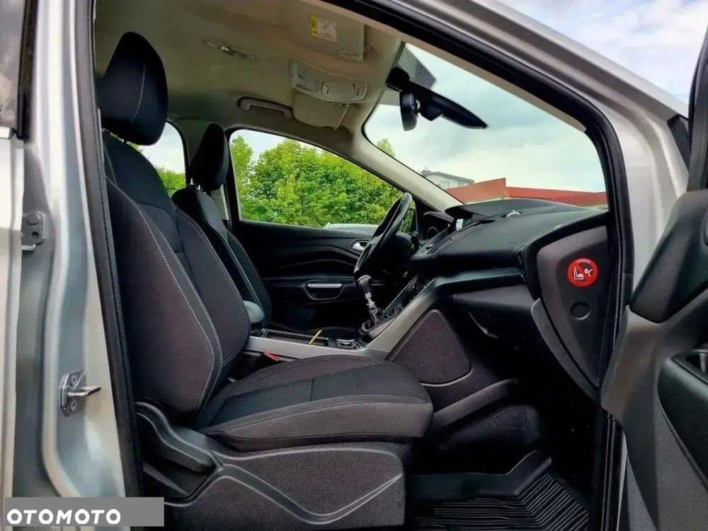 Ford Kuga 1.5 EcoBlue TITANIUM - 12