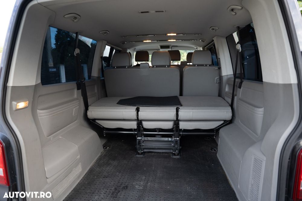 Volkswagen Caravelle - 6