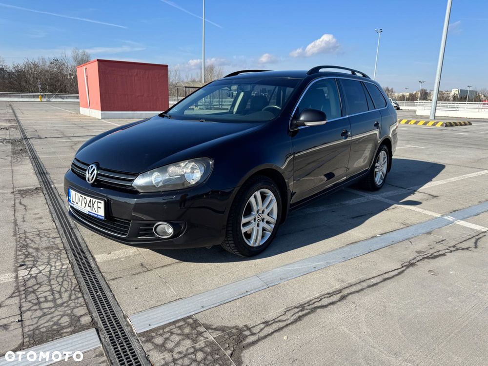 Volkswagen Golf - 1
