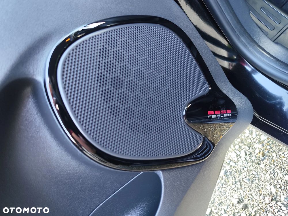 Renault Clio 1.2 16V 75 LIMITED - 20