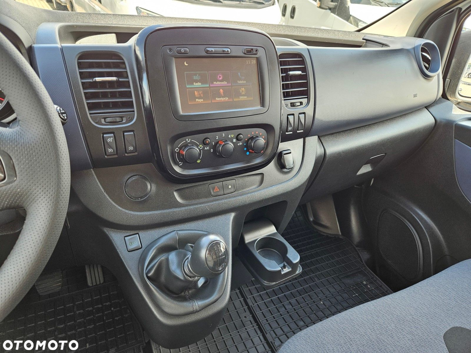 Opel Vivaro - 23