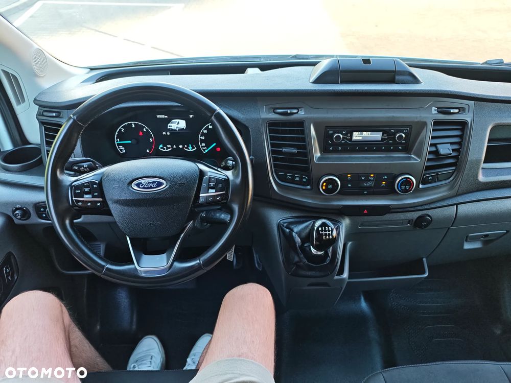 Ford Transit - 24
