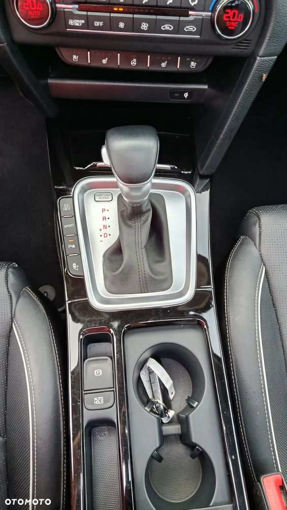Kia XCeed 1.6 GDI PHEV L Business Line DCT - 12