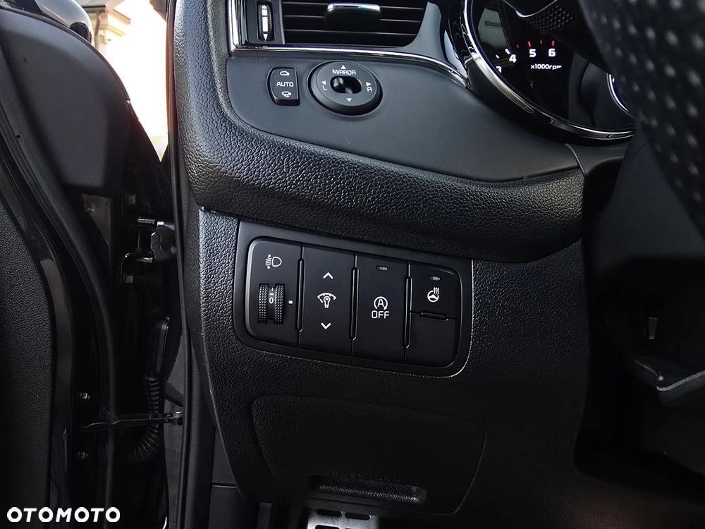 Kia Ceed 1.6 CRDi DCT GT Line - 32