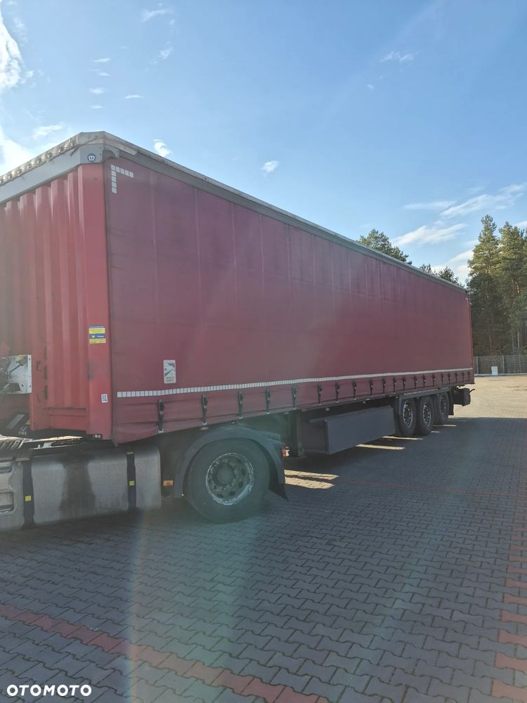 Krone Dwie Osie Podnoszone - 3