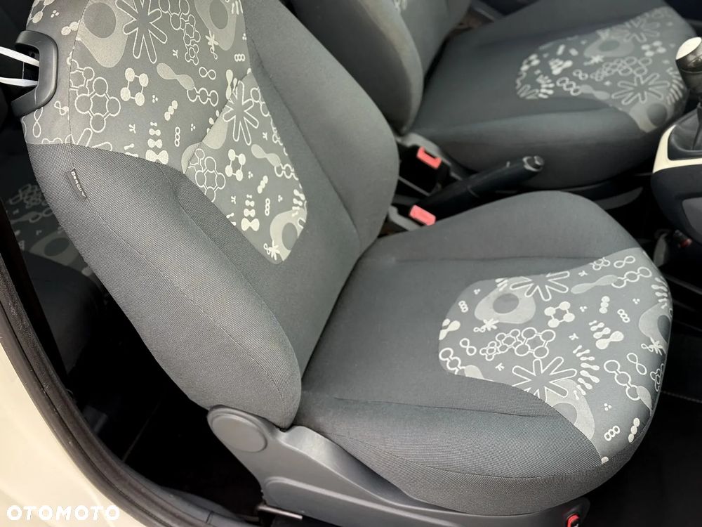 Ford KA 1.2 Start-Stopp-System Champions Edition - 27