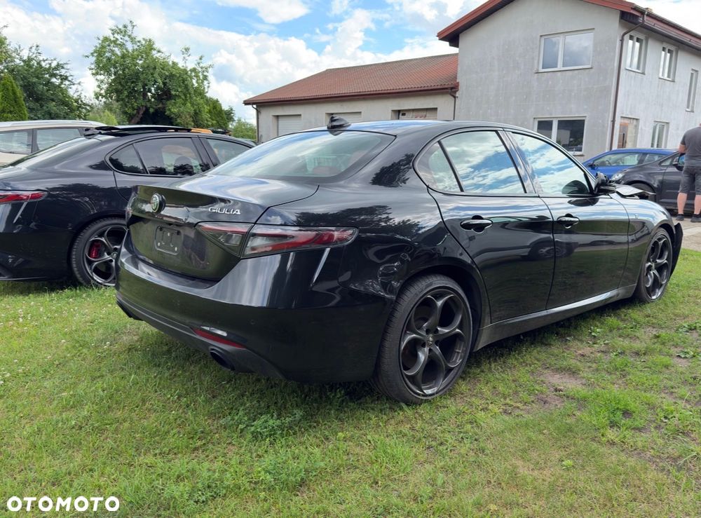 Alfa Romeo Giulia 2.0 Turbo 16V AT8 Veloce - 1