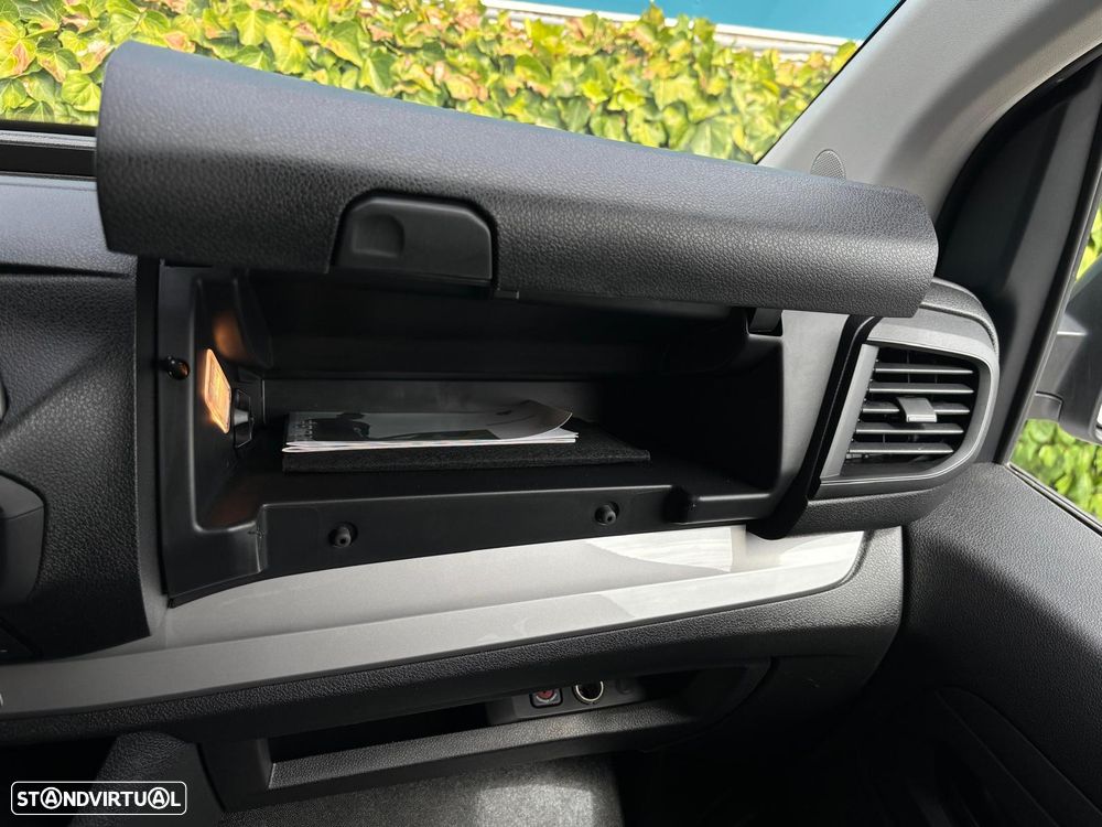Peugeot e-Expert 75 kWh Semi-Vidrado Premium Long - 11