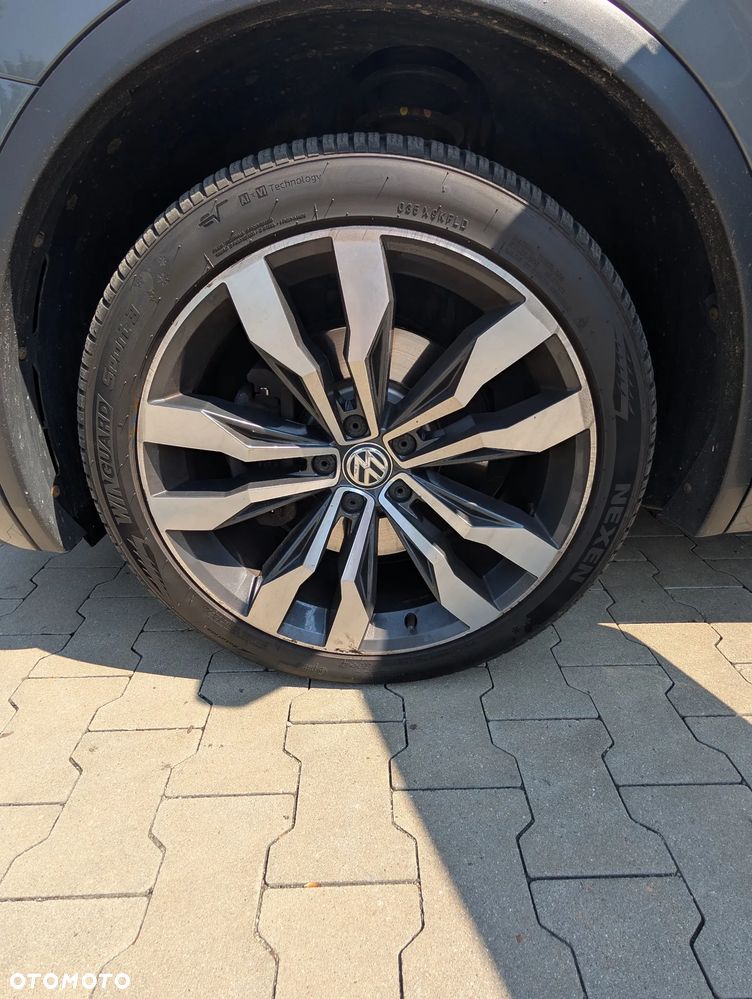 Volkswagen Tiguan 2.0 TSI BMT 4Mot Highline DSG - 32