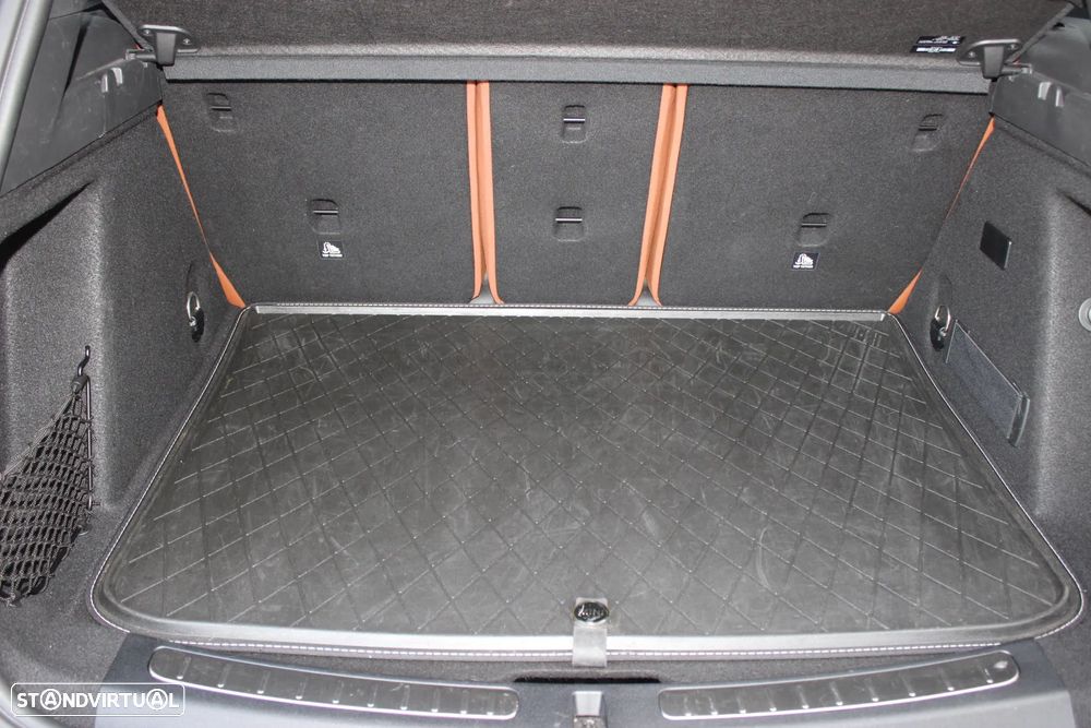 MINI Countryman Cooper SE All4 Aut. John Cooper Works - 17