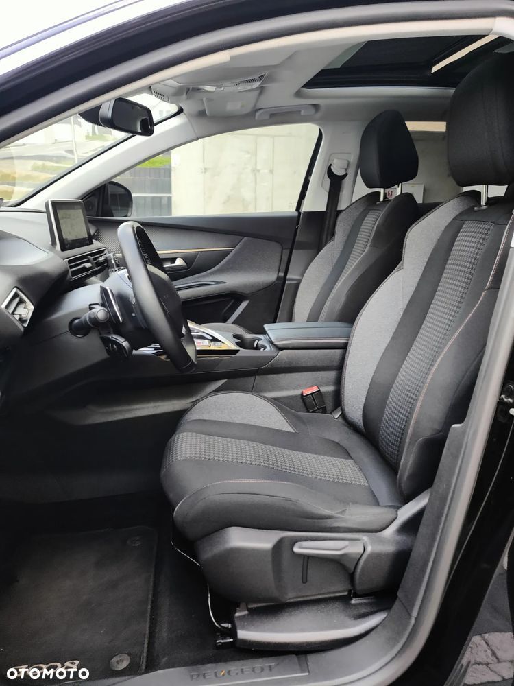 Peugeot 3008 1.5 BlueHDi Active S&S EAT8 - 36