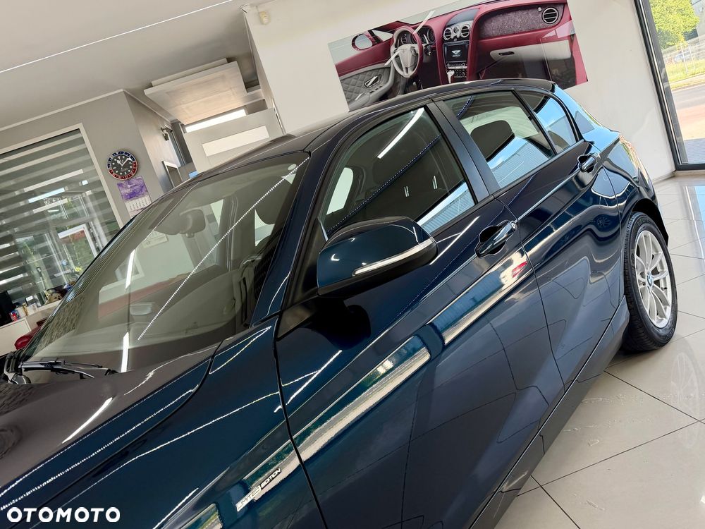 BMW Seria 1 116i - 38