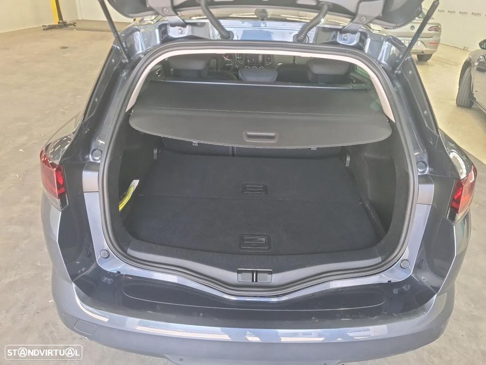 Renault Mégane Sport Tourer 1.3 TCe Limited - 9