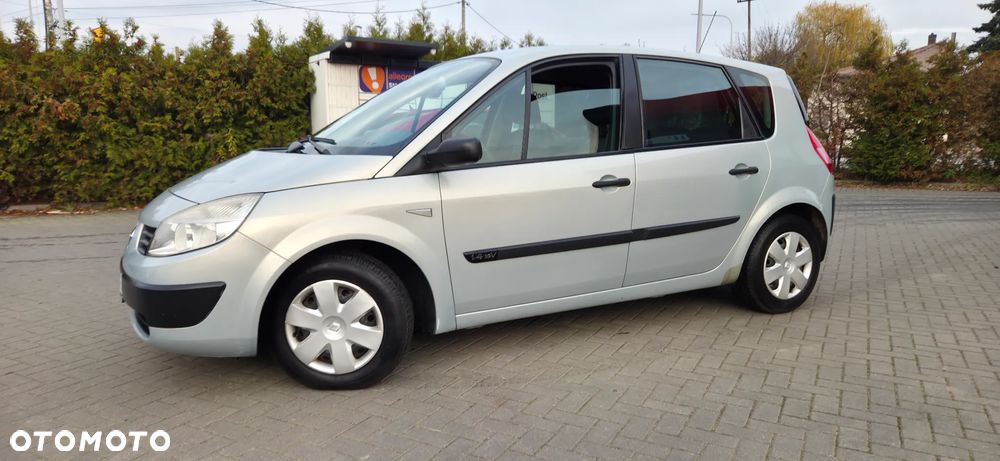 Renault Scenic - 4