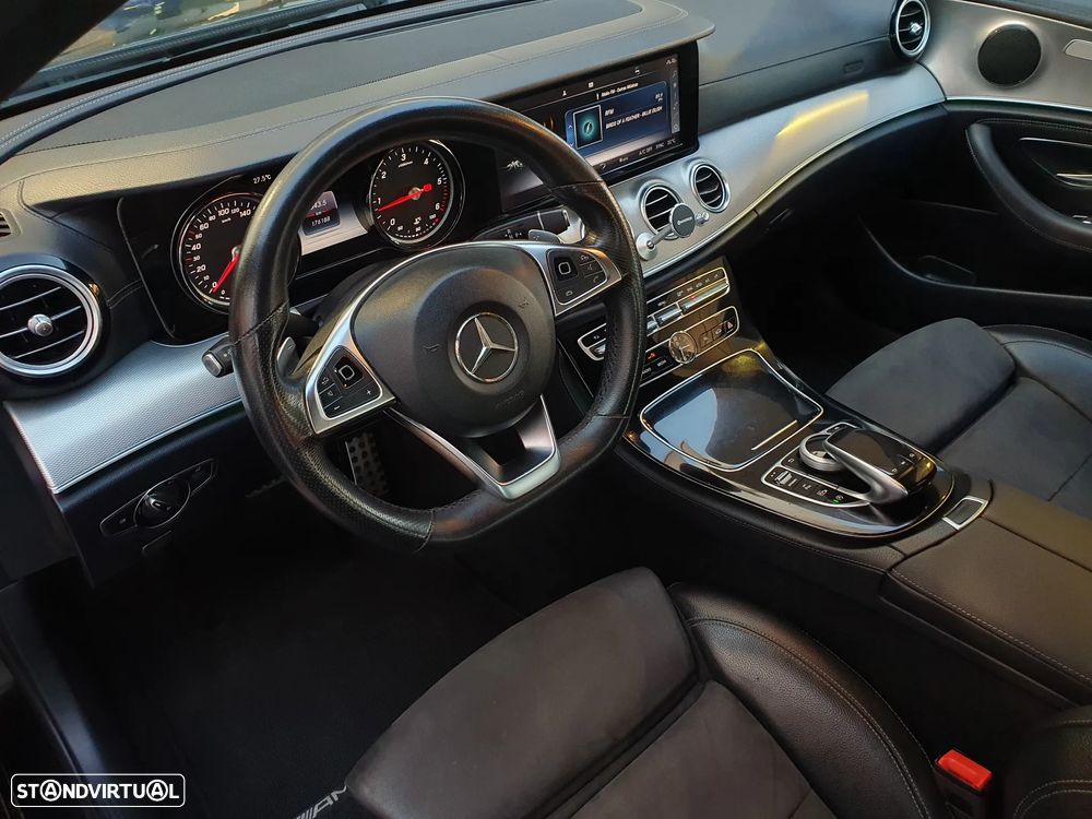 Mercedes-Benz E 220 d 9G-TRONIC AMG Line - 3