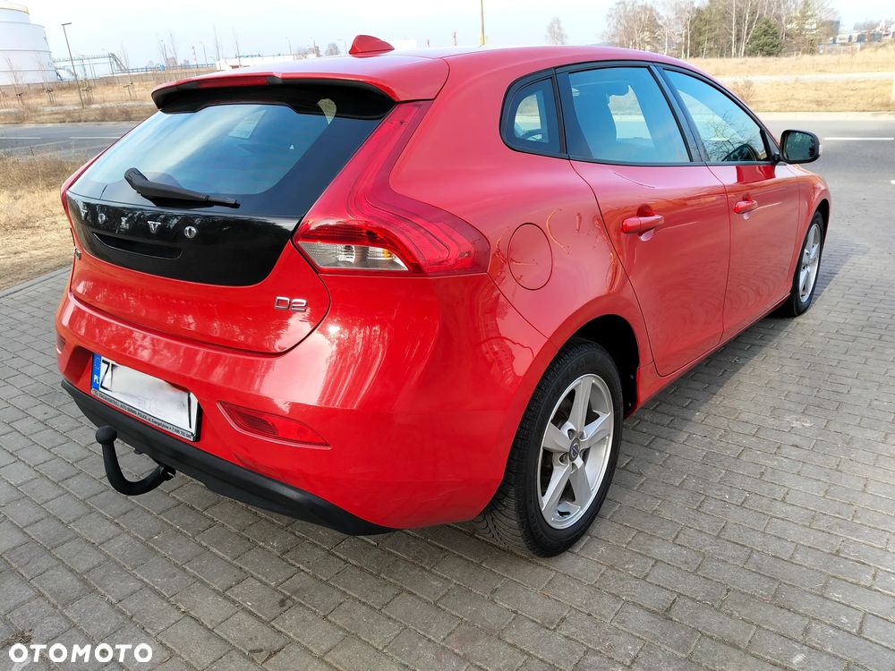 Volvo V40 D2 Momentum - 6