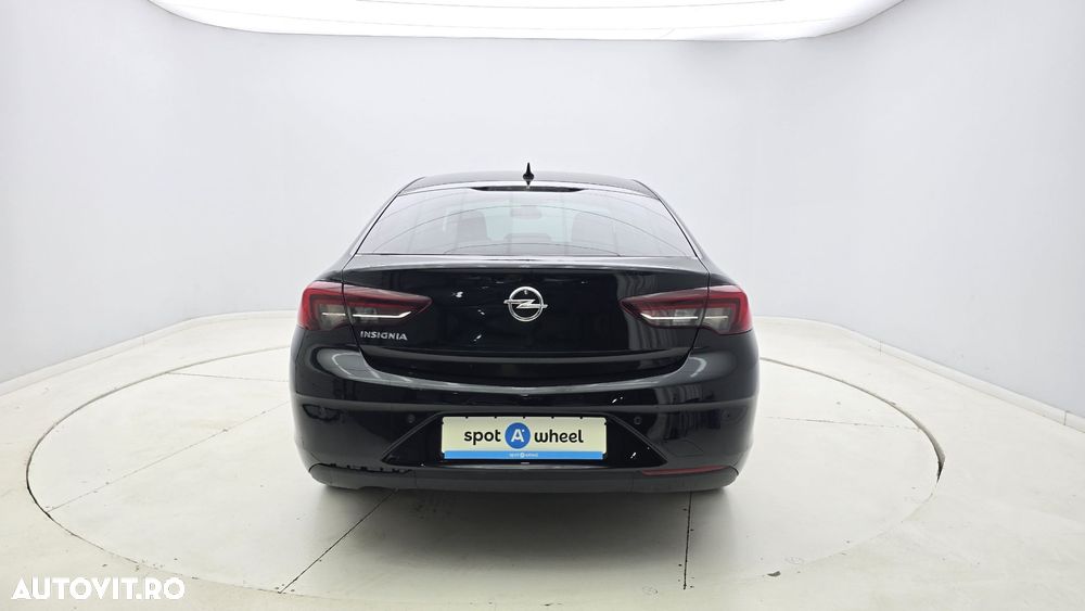 Opel Insignia - 7