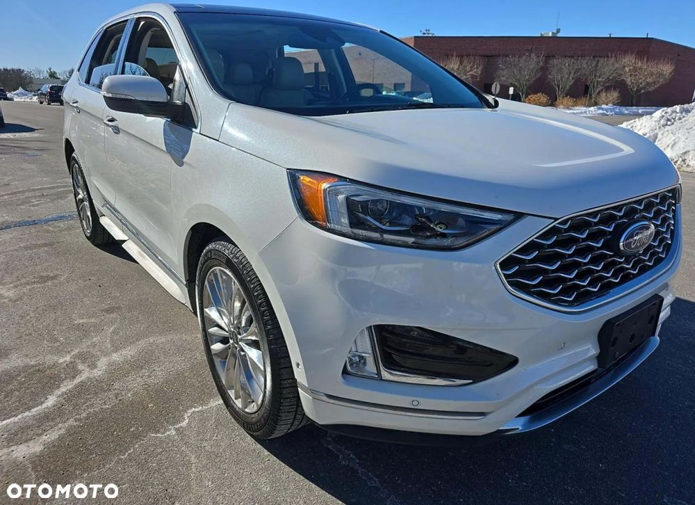 Ford Edge - 4