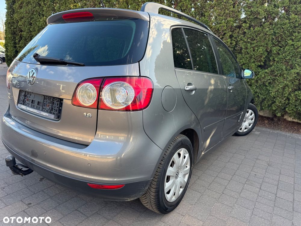 Volkswagen Golf Plus 1.6 Comfortline - 11