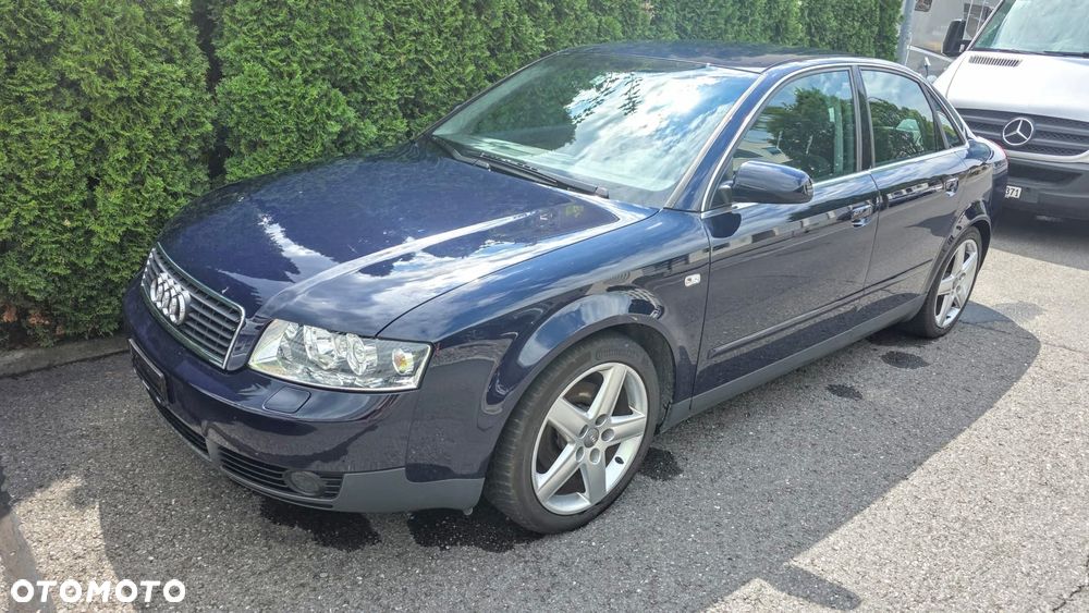 Audi A4 Limousine - 2