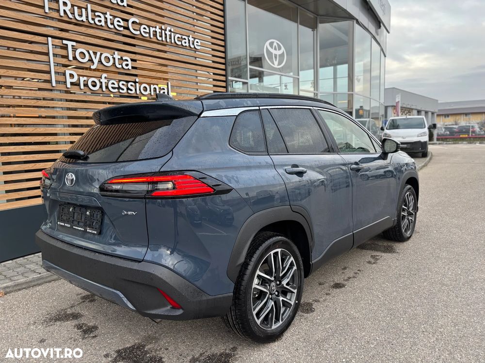 Toyota Corolla Cross HEV DYNAMIC FWD 2.0 - 6