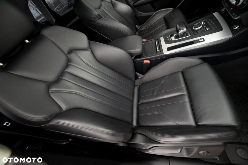 Audi Q5 40 TDI Quattro S tronic design - 37