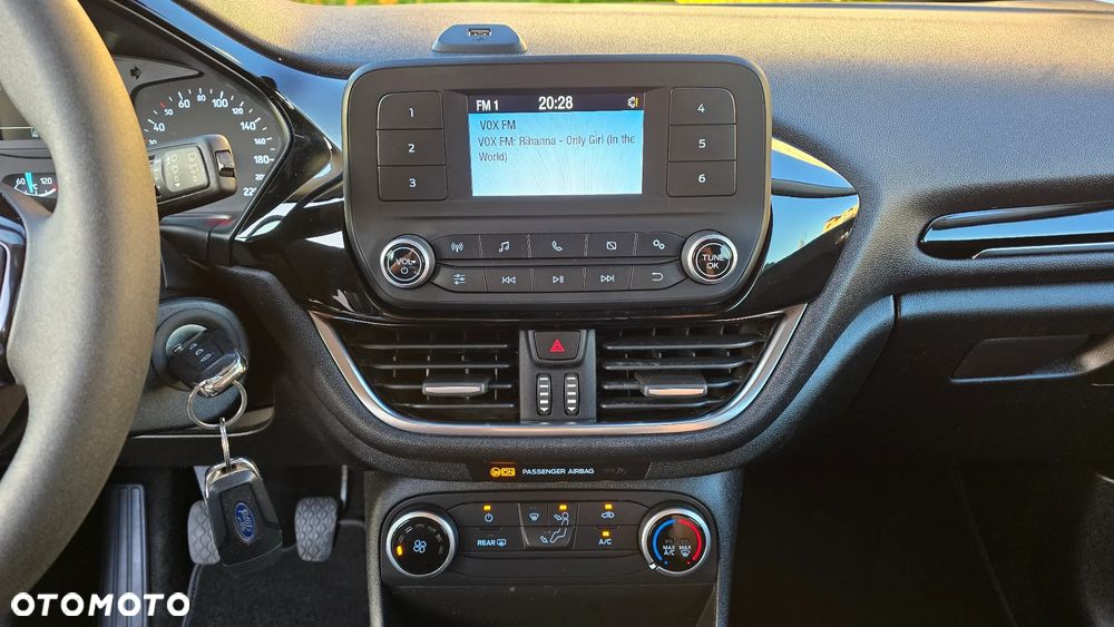 Ford Fiesta - 16
