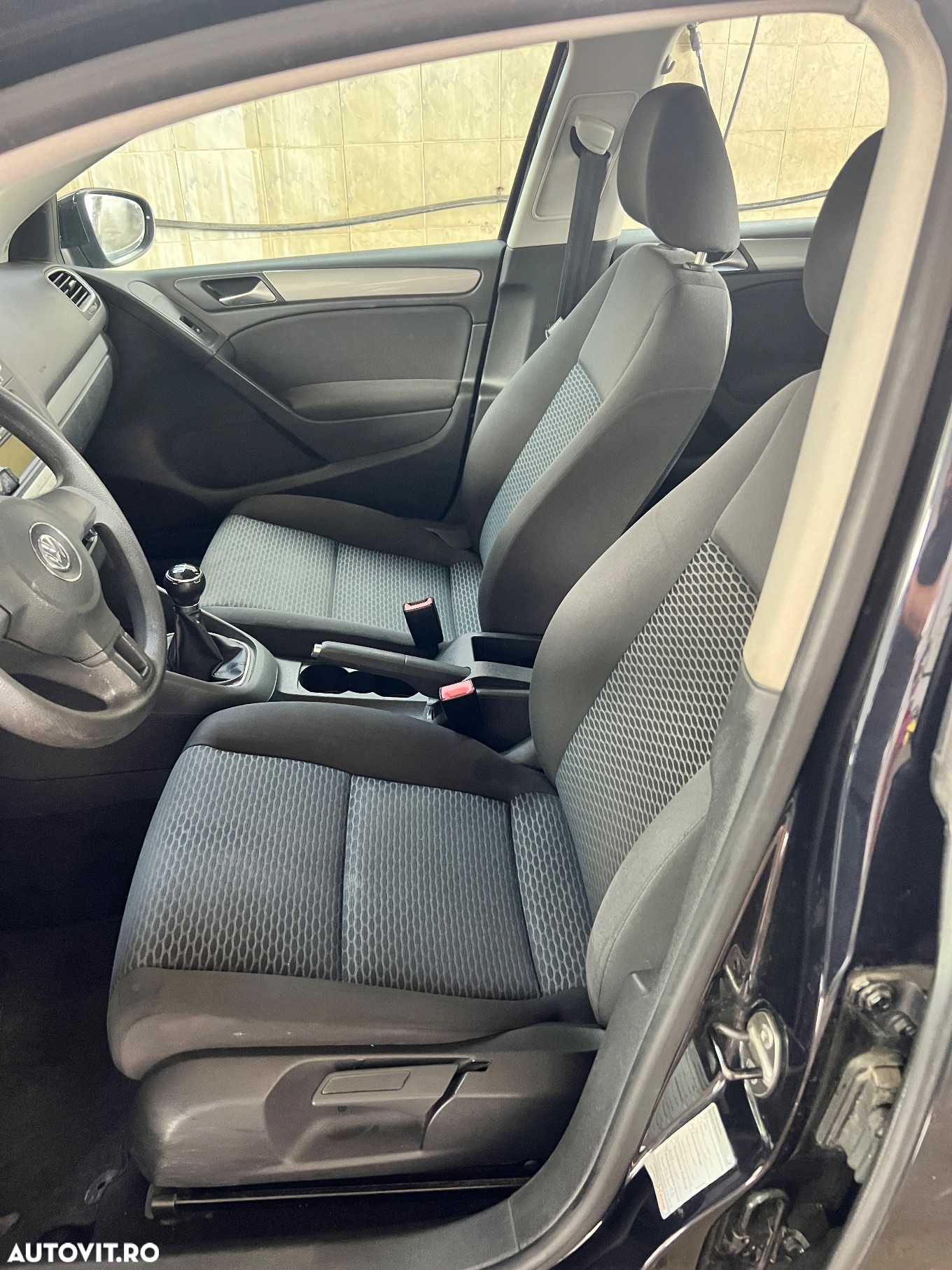 Volkswagen Golf 1.4 Comfortline - 14
