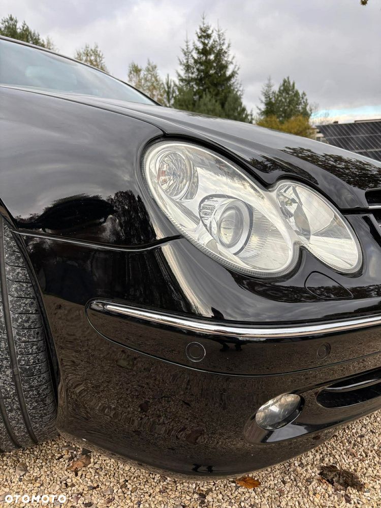 Mercedes-Benz CLK - 13