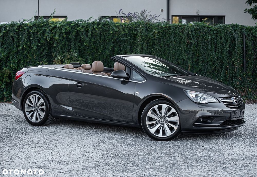 Opel Cascada 1.4 T Cosmo S&S - 3